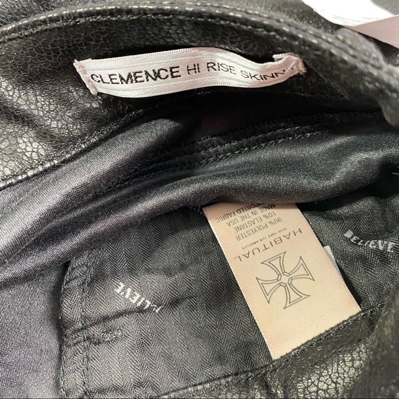 Habitual • Black Coated Glitter Skinny Jeans. Size 28 - Picture 13 of 16